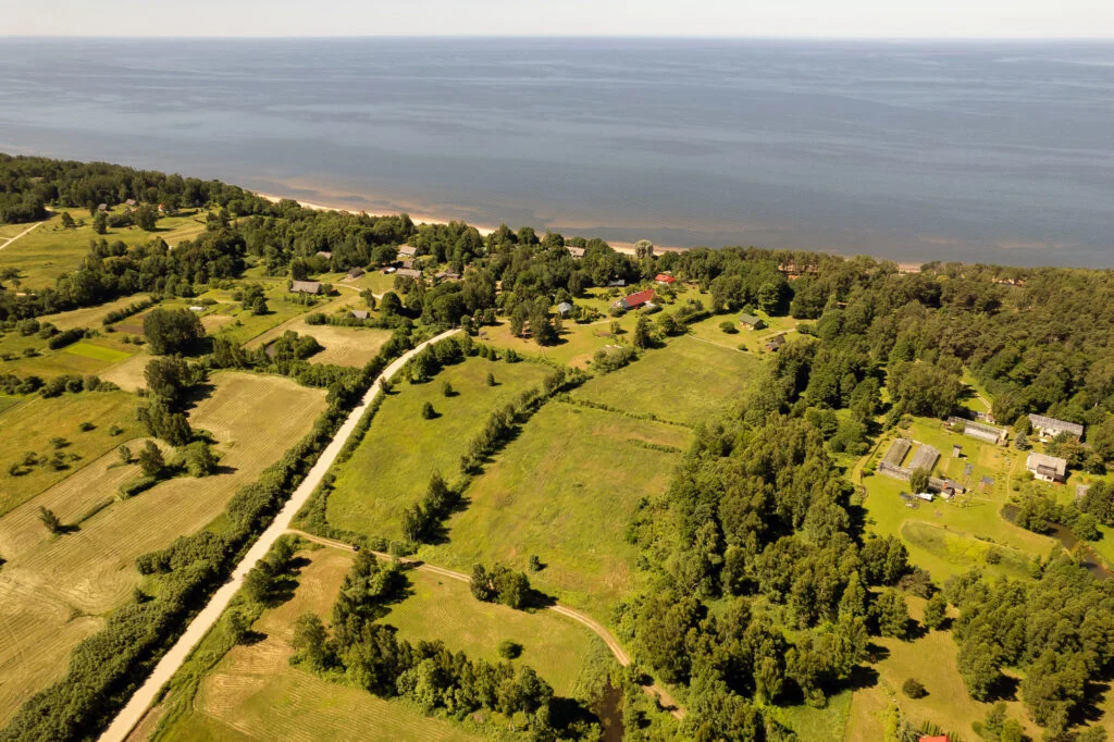 Ciemata apkārtne